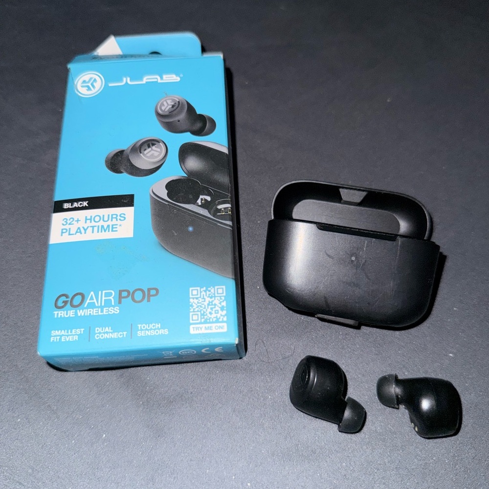 NEW JLab GO AIR POP True Wireless Earbuds - Black | 32+ Hrs Play | Smallest Fit